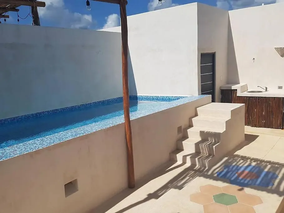 Dream Apartment With Private Patio With Pool And Grill トゥルム 0*,  メキシコ